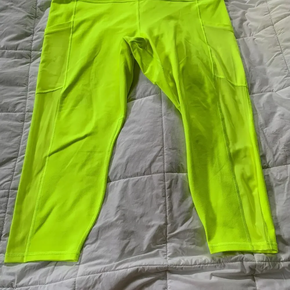 Fabletics neon yellow Power Hold On The Go High Waisted Capri leggings 2X 2XL - Picture 10 of 15